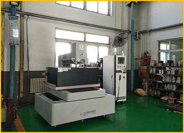 HL線切割機(jī)床控制編程系統(tǒng)-仁光智能 HL線切割機(jī)床控制編程系統(tǒng)-仁光智能