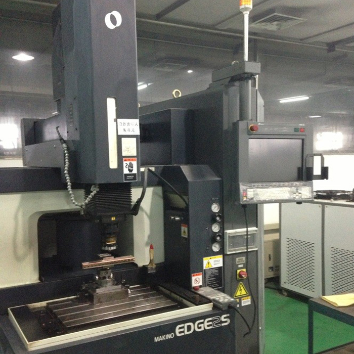 鏡面火花機 鏡面火花機