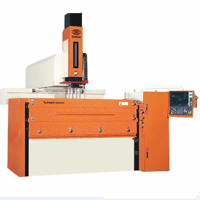 數(shù)控電火花機(jī) 數(shù)控電火花機(jī)